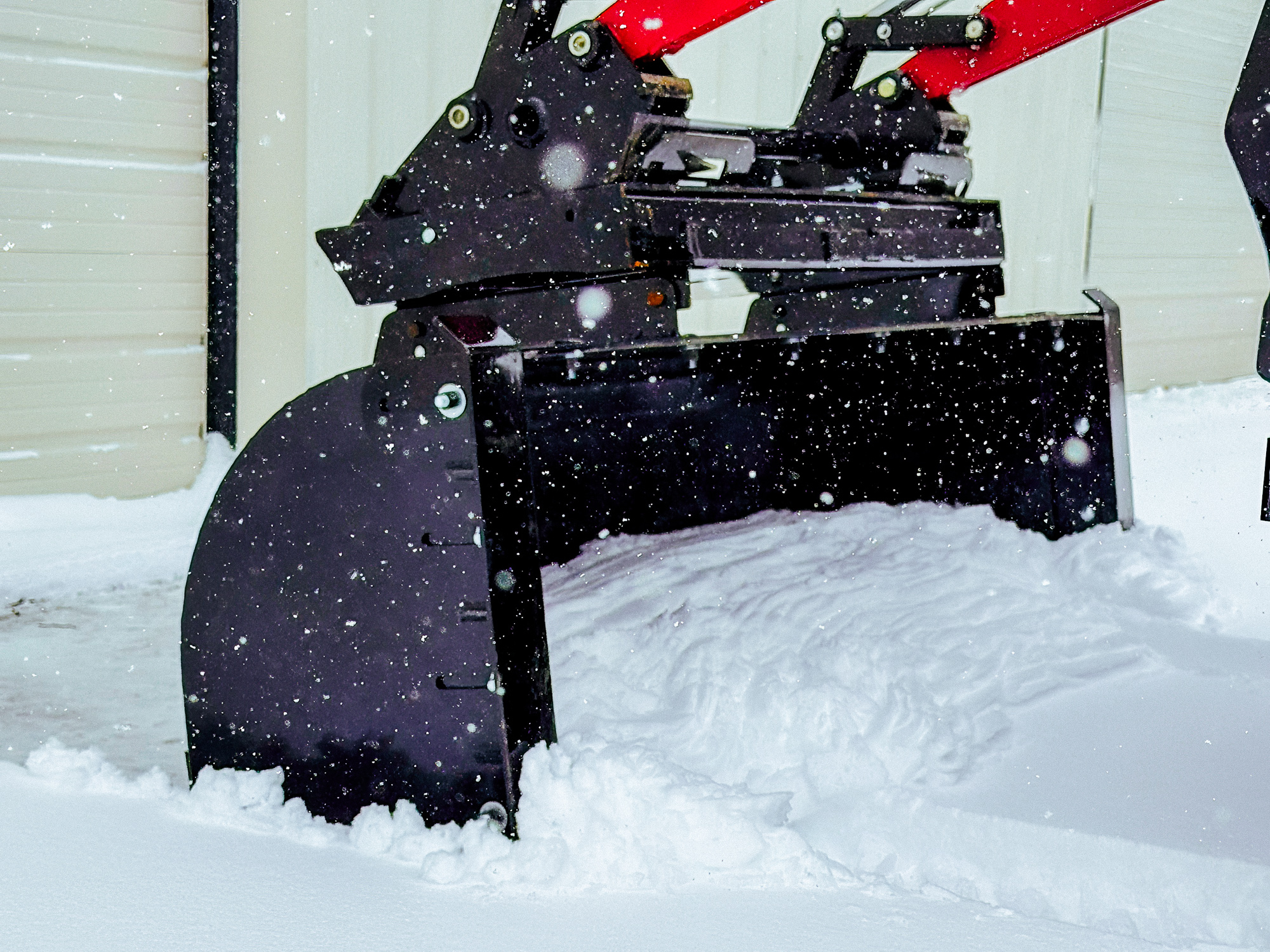 Backdragging snow with GWT Versapusher
